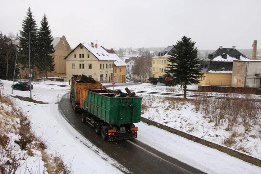 Drehscheibe Weipert — Abrissarbeiten, letzte Aufnahmen