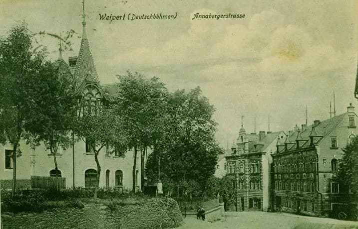 Weipert (Deutschböhmen) — Annabergerstrasse mit Villa Schmidl